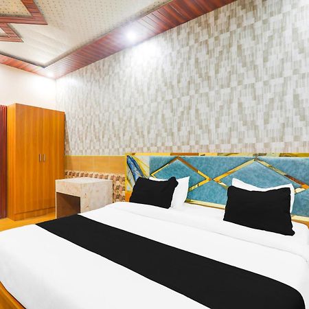 Hotel O V. K Palace Inn Lucknow Bagian luar foto